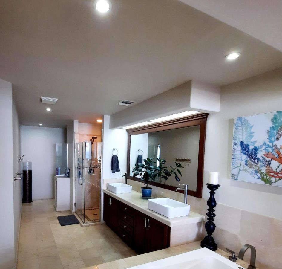 Stunning Oceanfront Condo On Usable Sandy Beach Rosarito Exterior photo